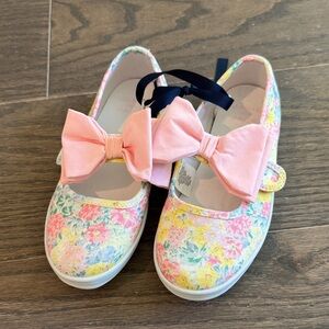 Floral Kids Shoes with Pink Bows
